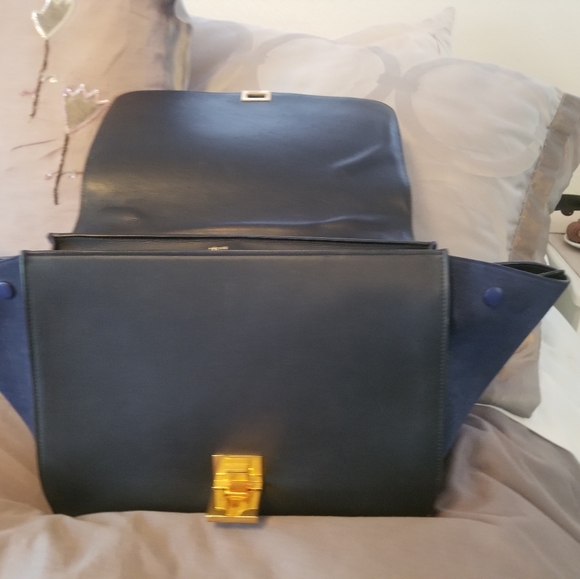 Blue Celine Trapeze Bag - Picture 2 of 8